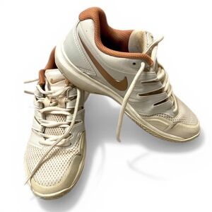 Nike Women's Athletic Shoes Beige and Rust
